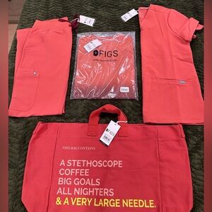 Figs Spiced Cider Scrub Set with Tote